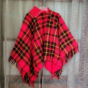 #1970s Red Plaid Blanket #Poncho #FauxFur Lining Tartan Cape